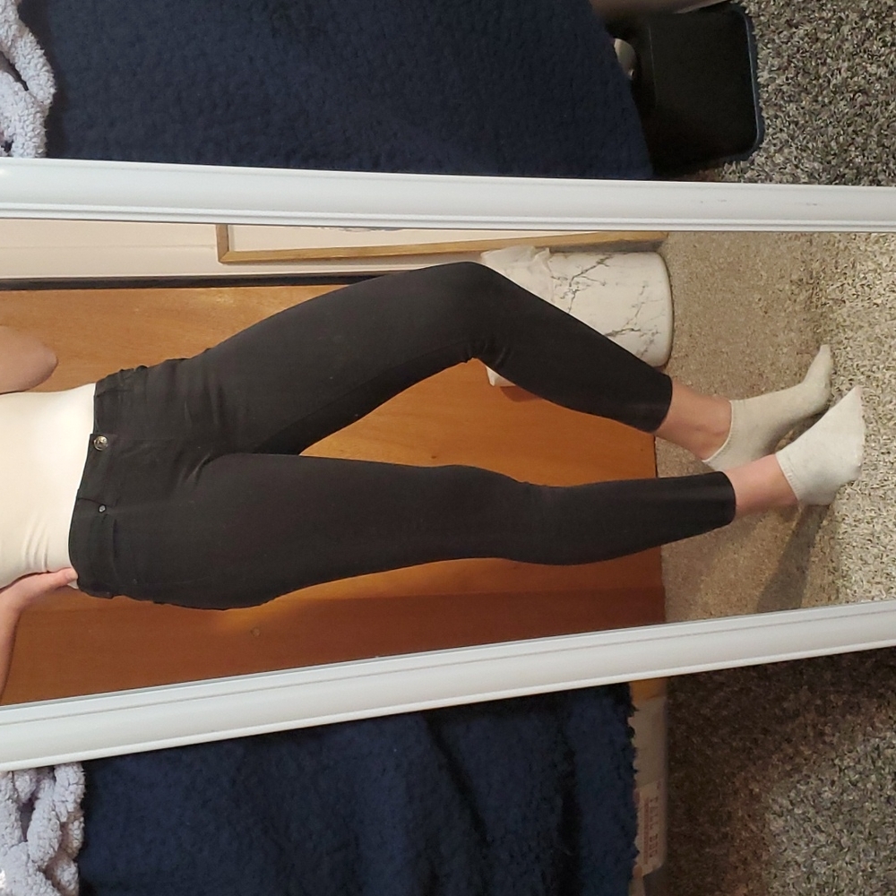 Celebrity Pink black ankle skinny jeans